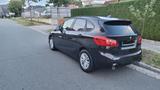 BMW PANO*AHK*KAMERA*ACC*NAVI+*MEMORY*HUD*SHz*LenkHz - BMW 220 Active Tourer von privat