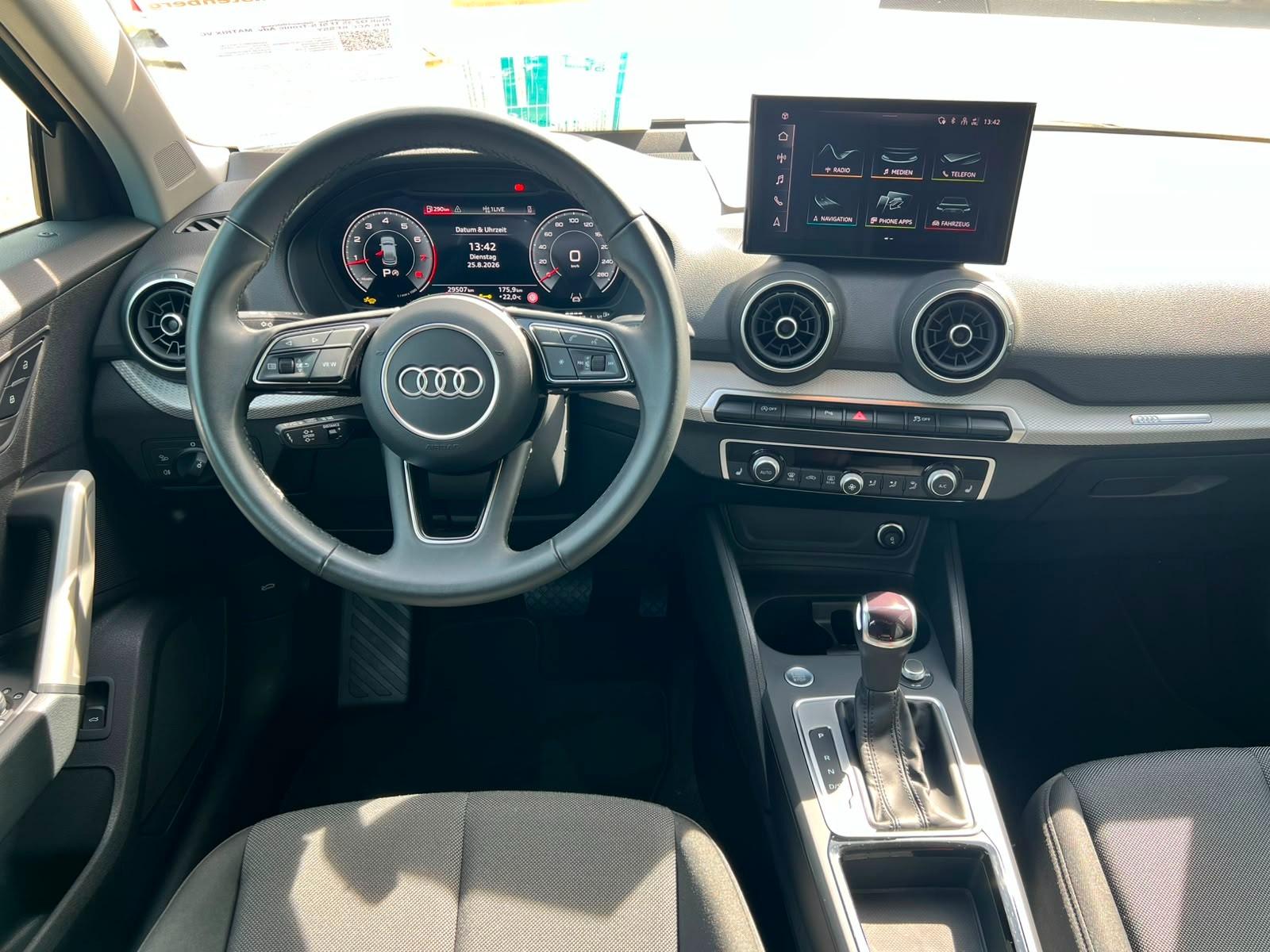 Audi Q2 35 TFSI S-Tronic Adv. MATRIX VC RFK ACC KESSY