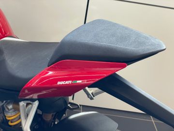 Ducati Streetfighter V4