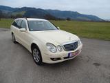 Mercedes-Benz E 220CDI T-Modell Taxi Klima Navi Sitzhzg. eFH - Mercedes-Benz E-Klasse aus 2009: T Modell