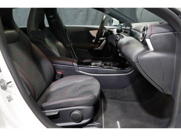 Mercedes CLA 180 Shooting Brake - 5