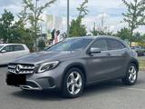 Mercedes-Benz GLA 250 Automatik TÜV neu*Navi*PDC*Leder - gebrauchte Mercedes-Benz GLA 250 aus dem Jahr 2018