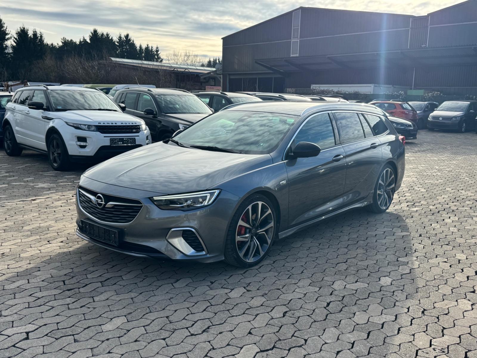 Opel Insignia B Sports Tourer GSi 4x4