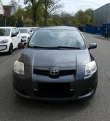 Toyota Auris - Toyota Auris in Dresden