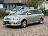 Toyota Avensis Kombi 2.0 Executive Automatik+Tüv+Klima - Toyota Avensis: 2.0