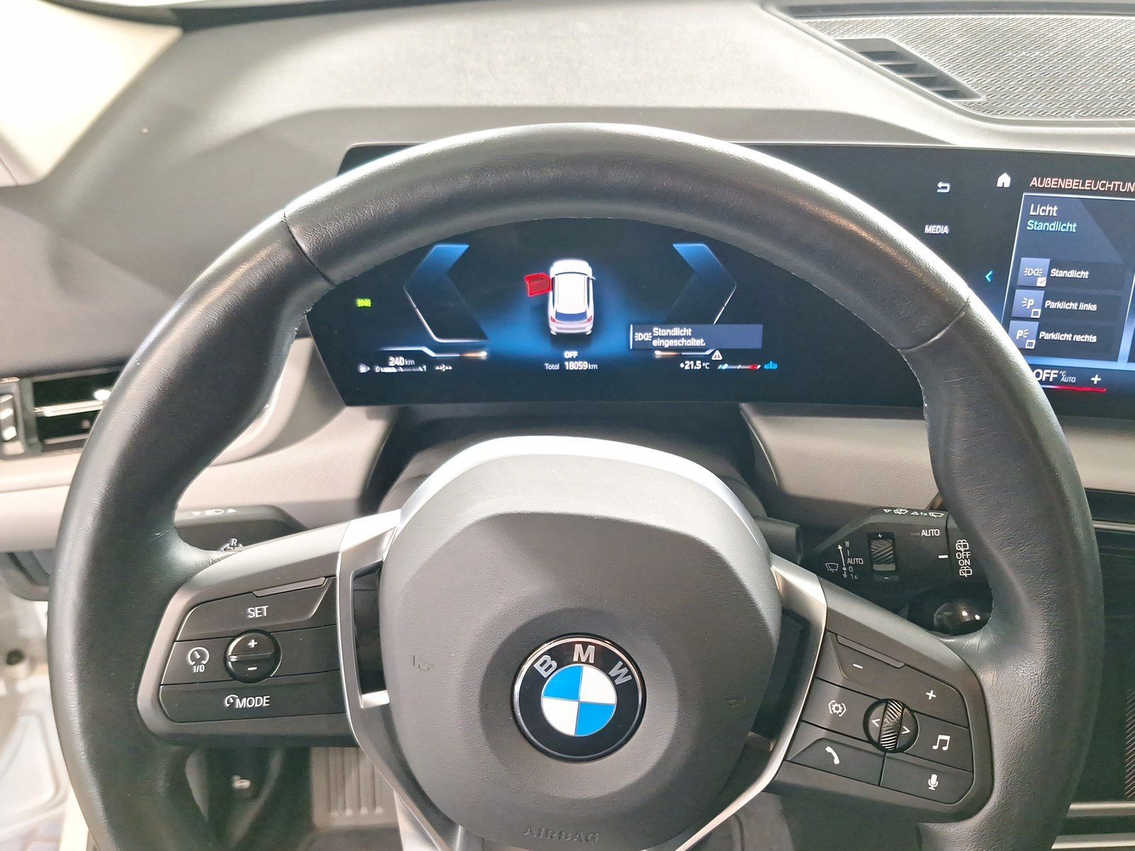 BMW X1 sDrive18i Kamera Driv.Assist Sportsitze LED foto 13