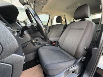 Volkswagen T-Roc - 12
