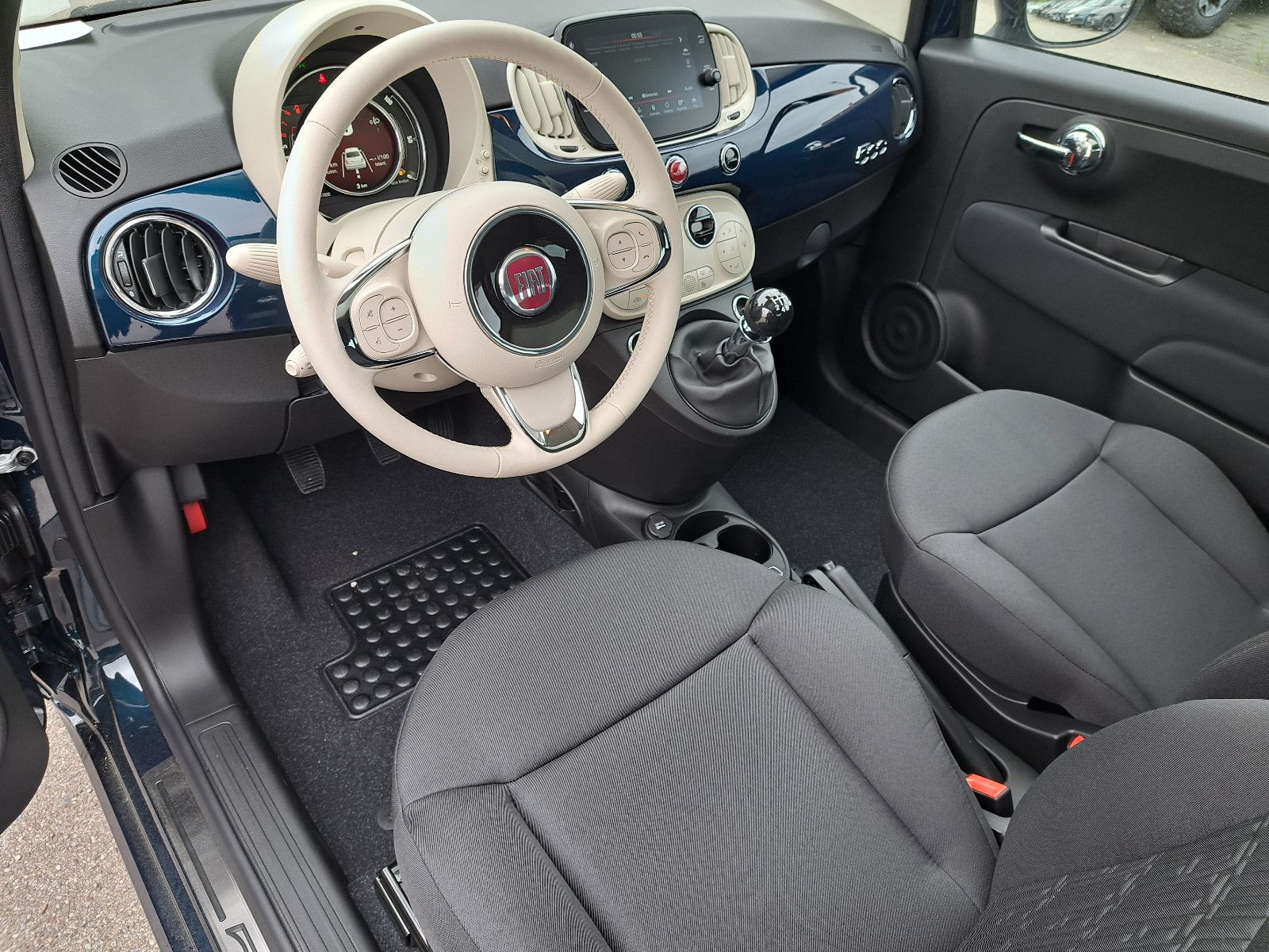 Fahrzeugabbildung Fiat 500