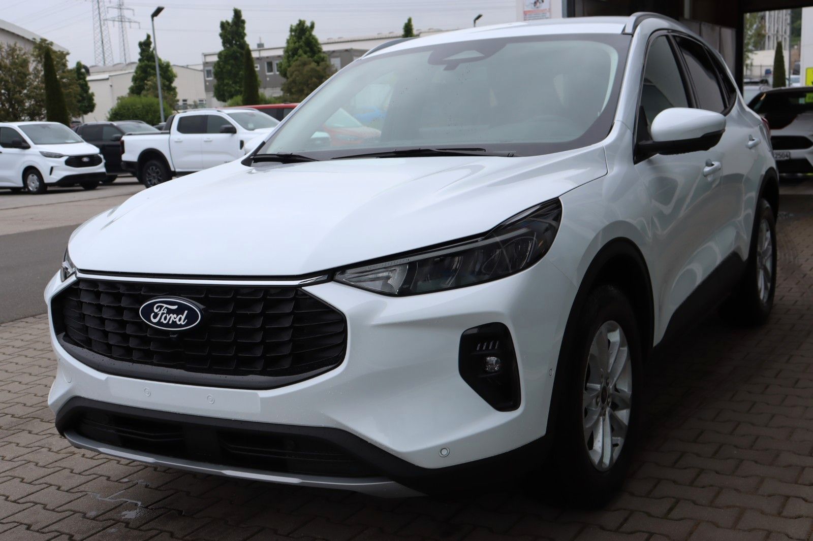 Ford Kuga Titanium FHEV NEUES MODELL 2,5 Duratec imagem 3