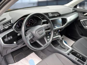 Audi Q3 - 12