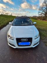 Audi A3 - weiße Audi Cabriolet