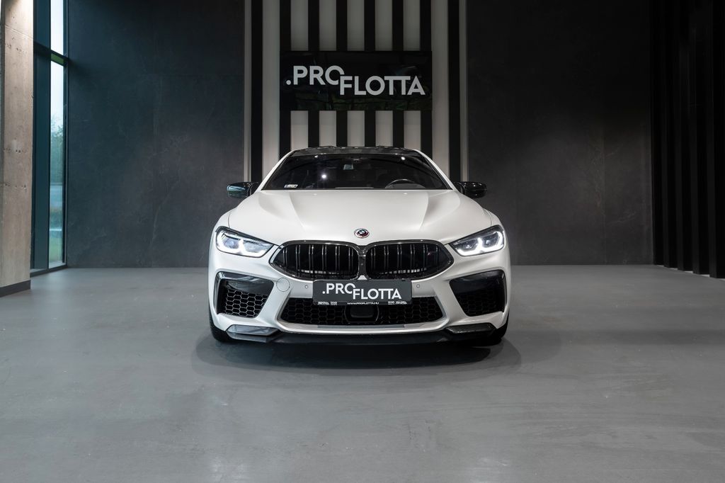 BMW M8