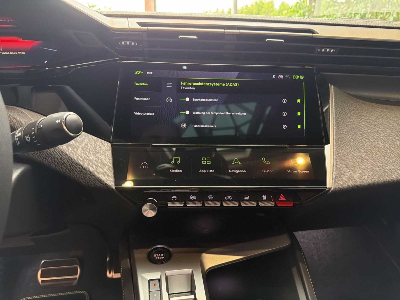 Peugeot 408 - Bild 12