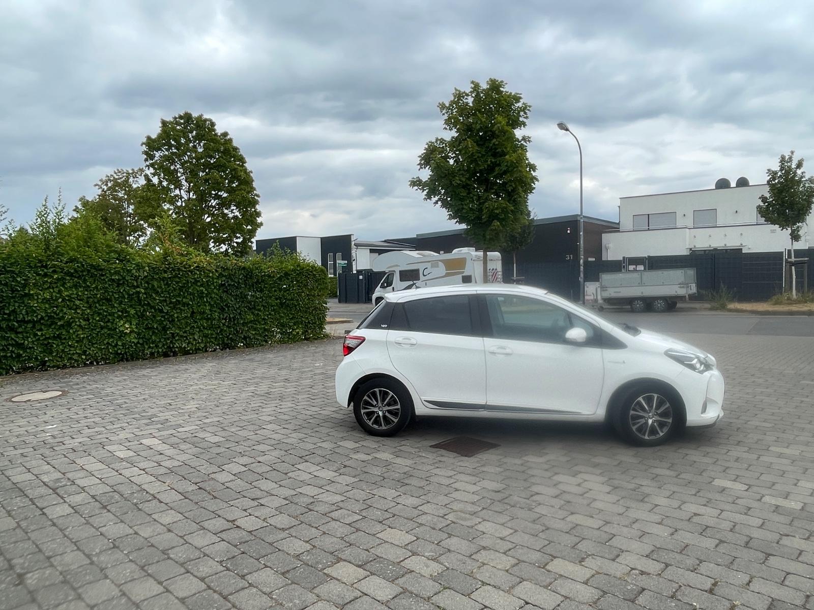 Toyota Yaris Hybrid