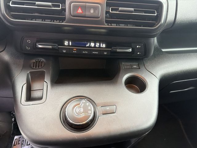 Opel COMBO LIFE N1 96 KW 130 PS AUTOMATIK