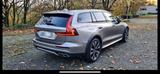 Volvo V60 Cross Country D4 AWD - Volvo V60 Cross Country von privat