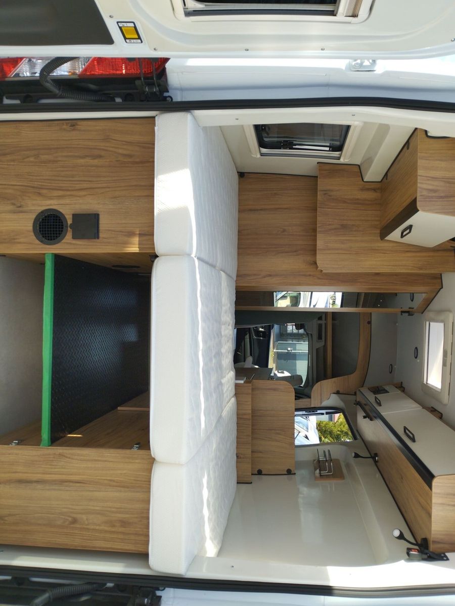 Fahrzeugabbildung Karmann Dexter 4x4 DE 560 AW Markise, Rückfahrkamera