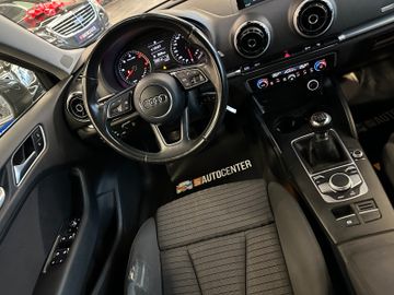 MYAUTOCENTER – Gebraucht- und Jahreswagen mit Werkstattservice in Pfaffenhofen Audi A3 Sportback sport *1. Hand*Klima*Navi*Xenon*BT*