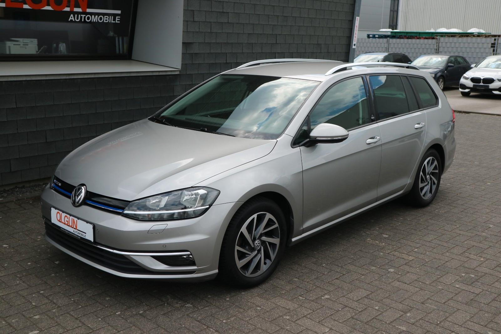 Volkswagen Golf VII Variant 1,5 TSI ACT Sound BlueMotion