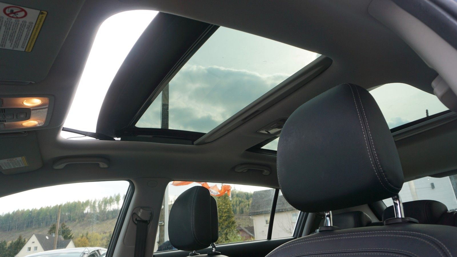 Fahrzeugabbildung Kia Sportage FIFA World Cup Edition 4WD