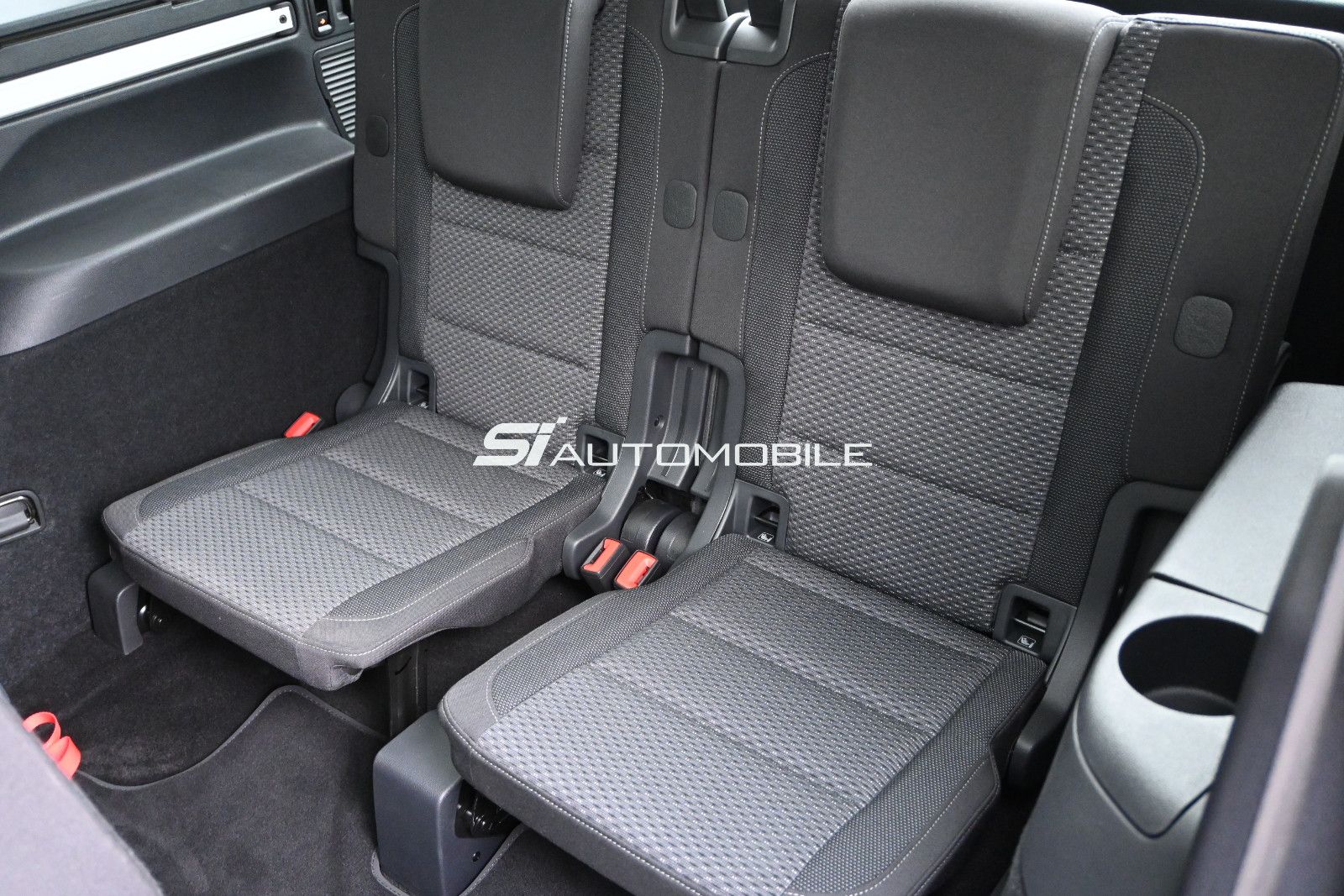 Fahrzeugabbildung Volkswagen Touran 2.0 TDI °UVP61.090€°ACC°AHK°DYN°PANO°SHZG