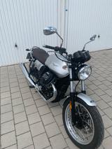 Moto Guzzi V7 Classic - MOTO GUZZI V7 CLASSIC