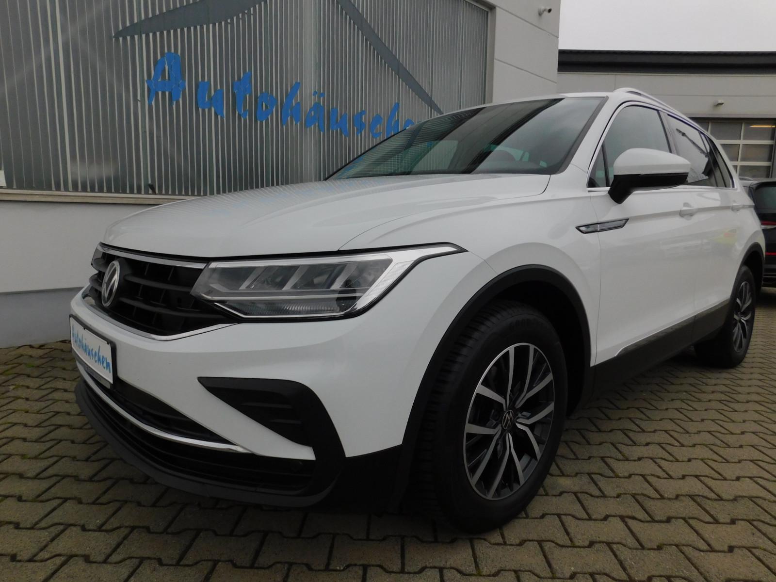 Volkswagen Tiguan 1.5 TSI Life LED/Navi/ACC/Sitzheizung