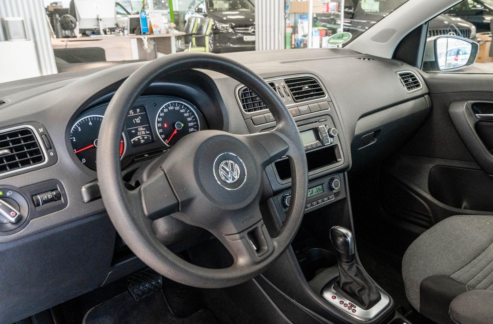 Volkswagen Polo V Comfortline 1.4 Automatik NUR 22.300 km