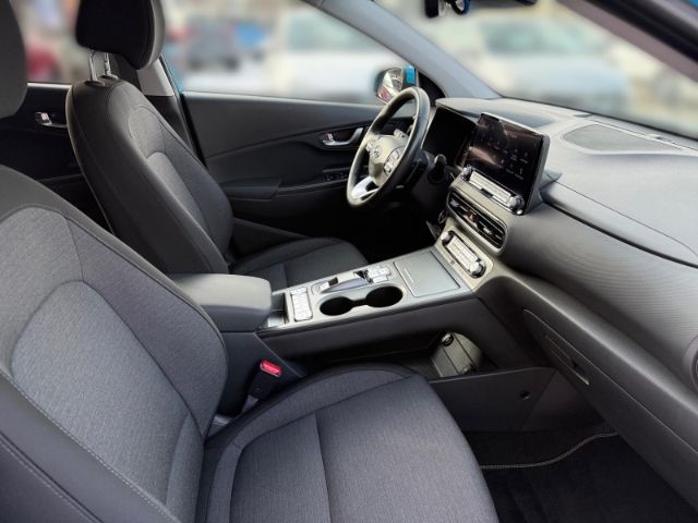 Fahrzeugabbildung Hyundai KONA Trend Elektro 2WD +NAVI+KLIMA+RFK+PDC+UVM+