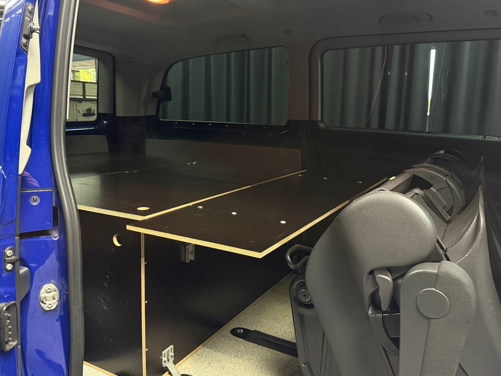 Fahrzeugabbildung Mercedes-Benz Vito Mixto 122 CDI lang|AUTOMATIK|CAMPER-UMBAU