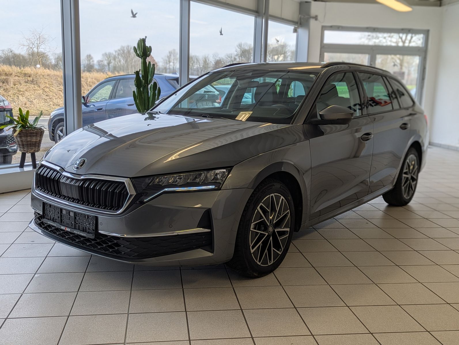 SKODA Octavia 1.5 TSI DSG ACC Style-Paket AHK 5J Garan - Image 3