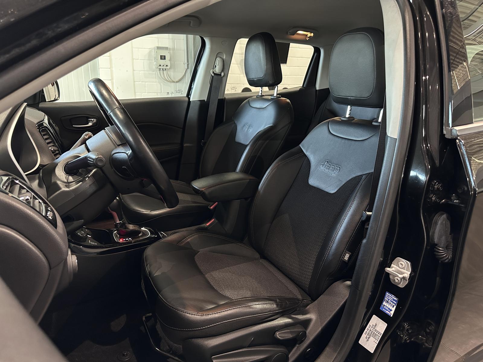 Jeep Compass Limited 4WD *AHK, NAVI, CARPLAY*