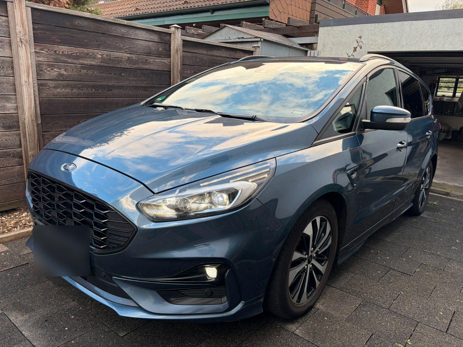 Ford S-Max