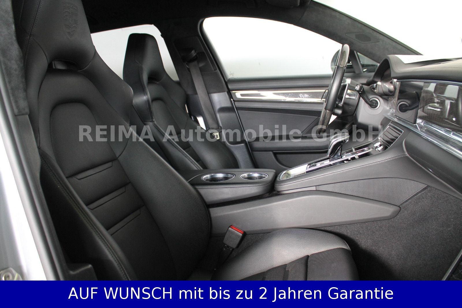Fahrzeugabbildung Porsche Panamera Sport Turismo Turbo S E-Hybrid, Matrix