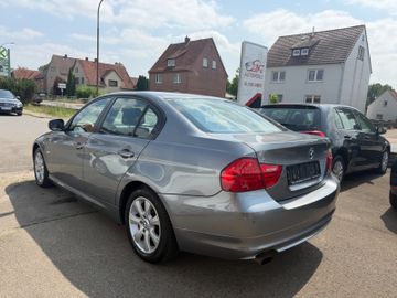 BMW 318 - 1