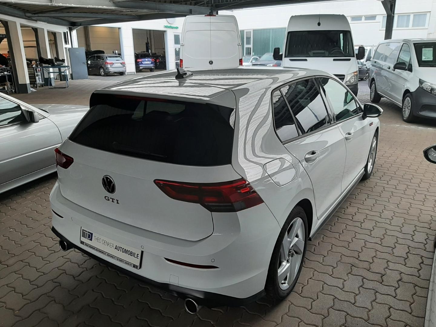Volkswagen Golf VIII GTI DSG ACC AHK App Connect, миниатюра 3