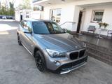 BMW X1 25 i xDrive,AUTOMATIK,KLIMA,AHK. - BMW X1: 25i