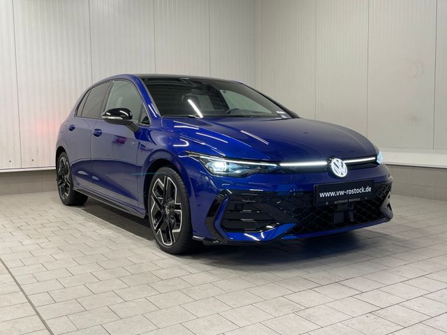 Golf VIII R-Line 2.0 TDI DSG IQ.LIGHT ACC NAVI