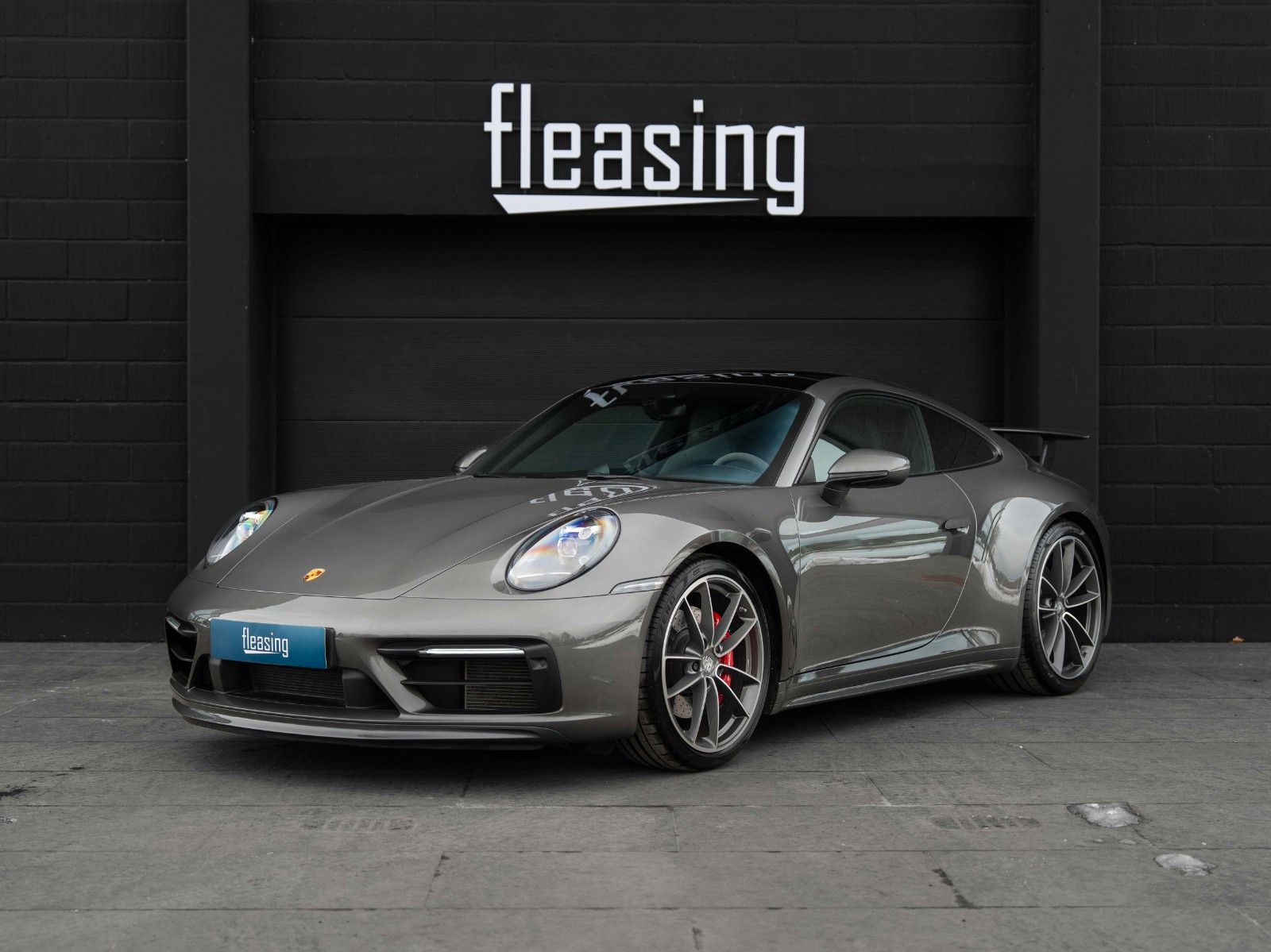 PORSCHE 992(911) Carrera S Coupe*AEROKIT*BOSE*SUNROOF