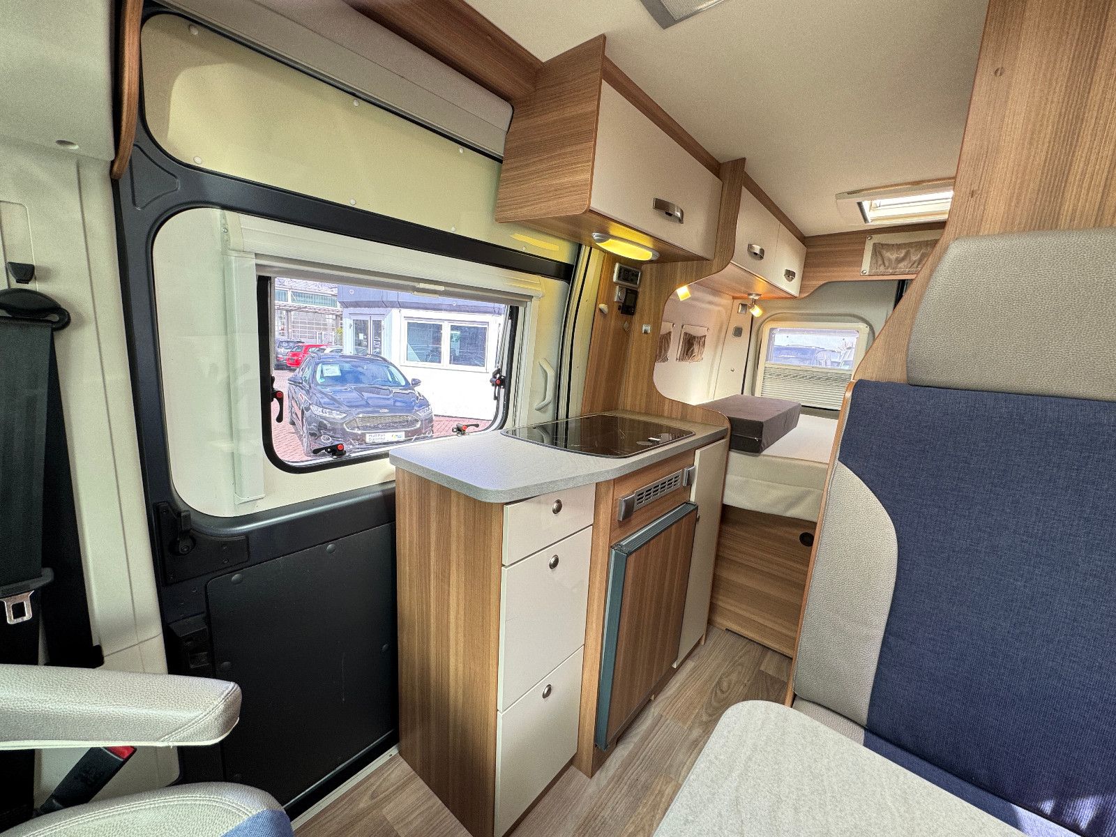 Fahrzeugabbildung Weinsberg 540 CaraBus FIAT DUCATO AHK STANDHEIZUNG 1.HAND