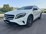 Mercedes-Benz Mercedes-benz GLA 220 d Automatic 4Matic Executi - Mercedes-Benz GLA 220: Limousine