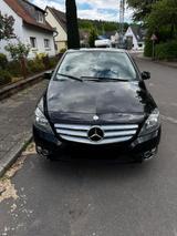 Mercedes-Benz B 180 CDI - wenig KM, Topzustand