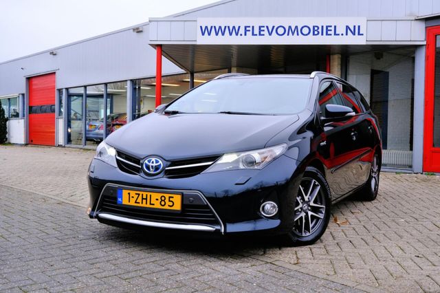 Toyota Auris Touring Sports 1.8 Hybrid Lease+ Aut. Pano