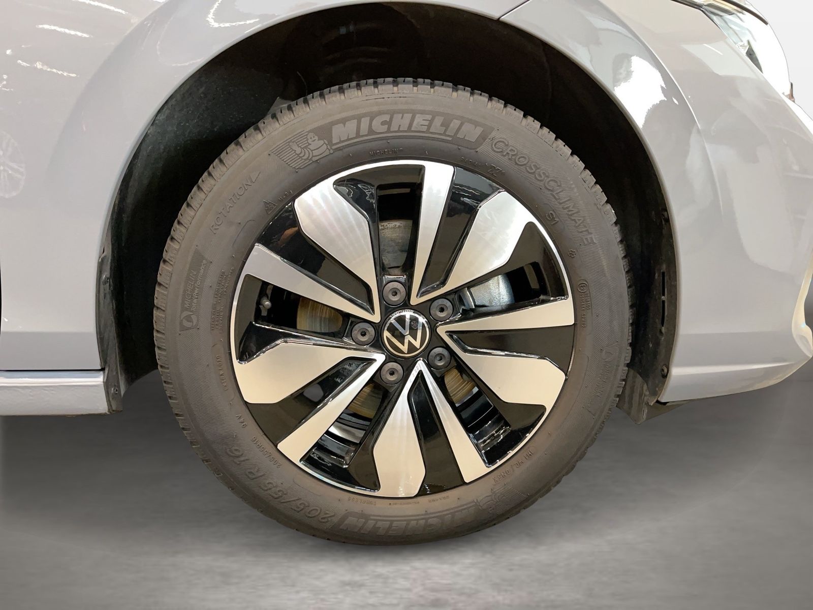 Volkswagen Golf - Bild 6