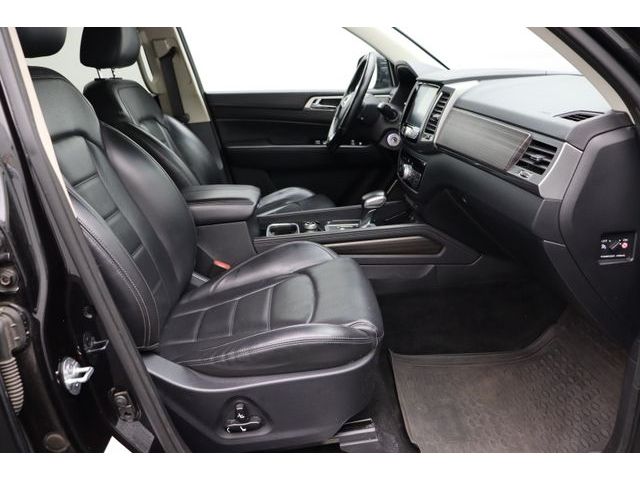 Fahrzeugabbildung Ssangyong REXTON 2.2 4WD AT QUARTZ+Comfort-Paket AHK 3.5T