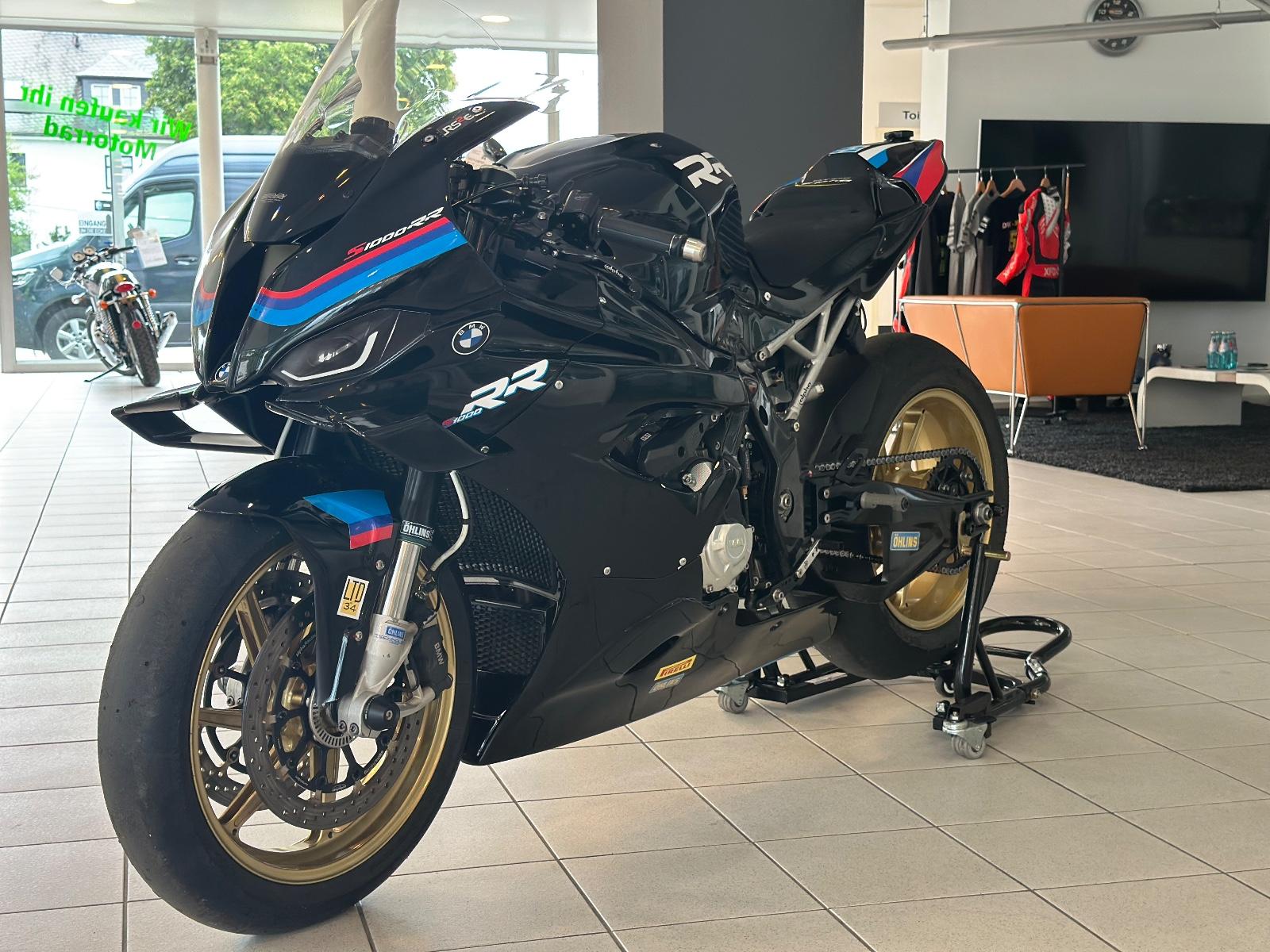 BMW S 1000 RR / Bj. 23 / Rennstreckenfahrzeug / TOP