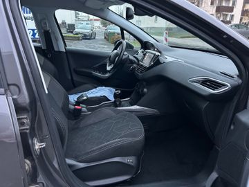 Peugeot 2008 - 10