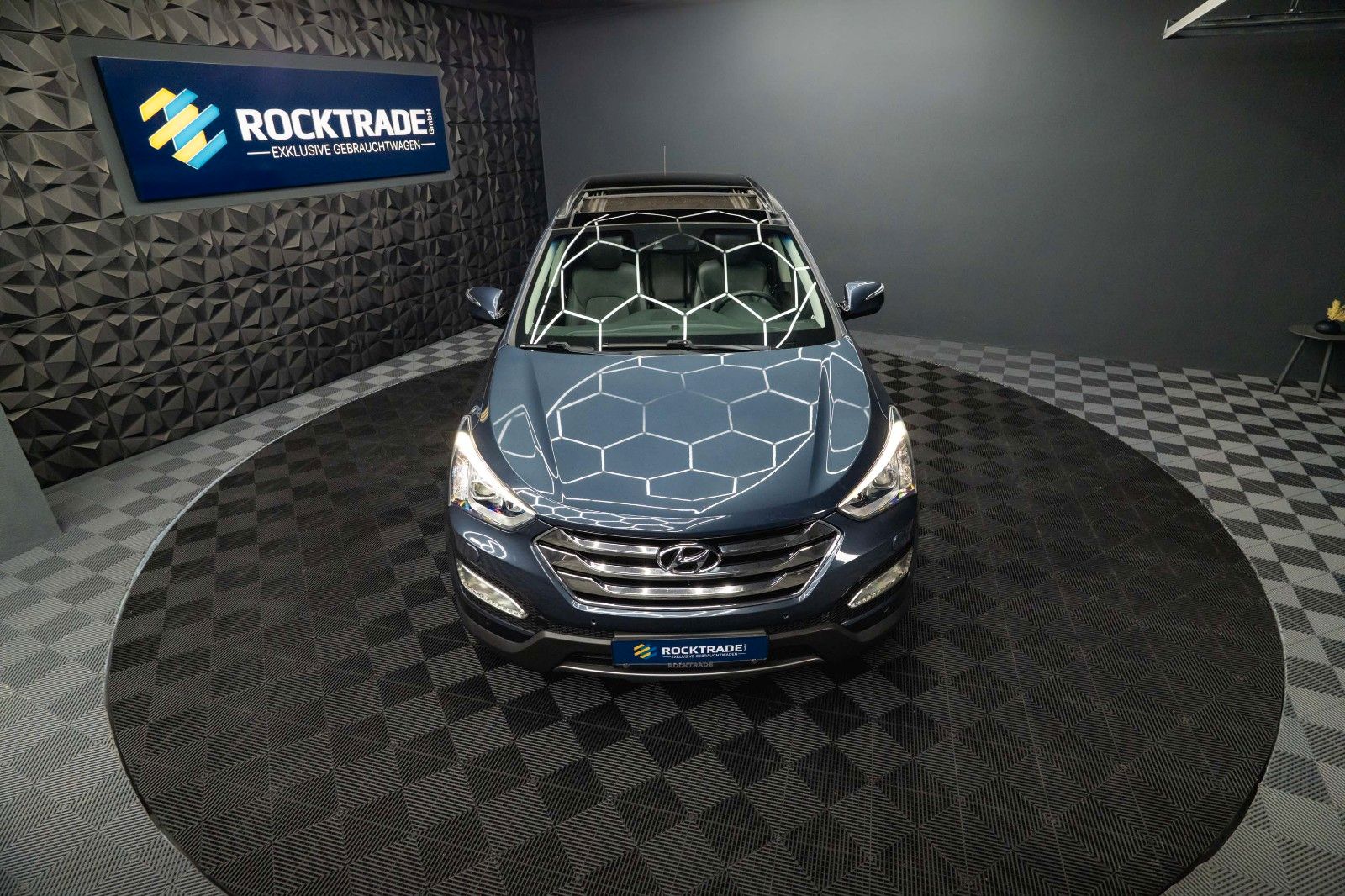 Fahrzeugabbildung Hyundai Santa Fe Premium 4WD *Panorama*Bi-Xenon*TÜV NEU*