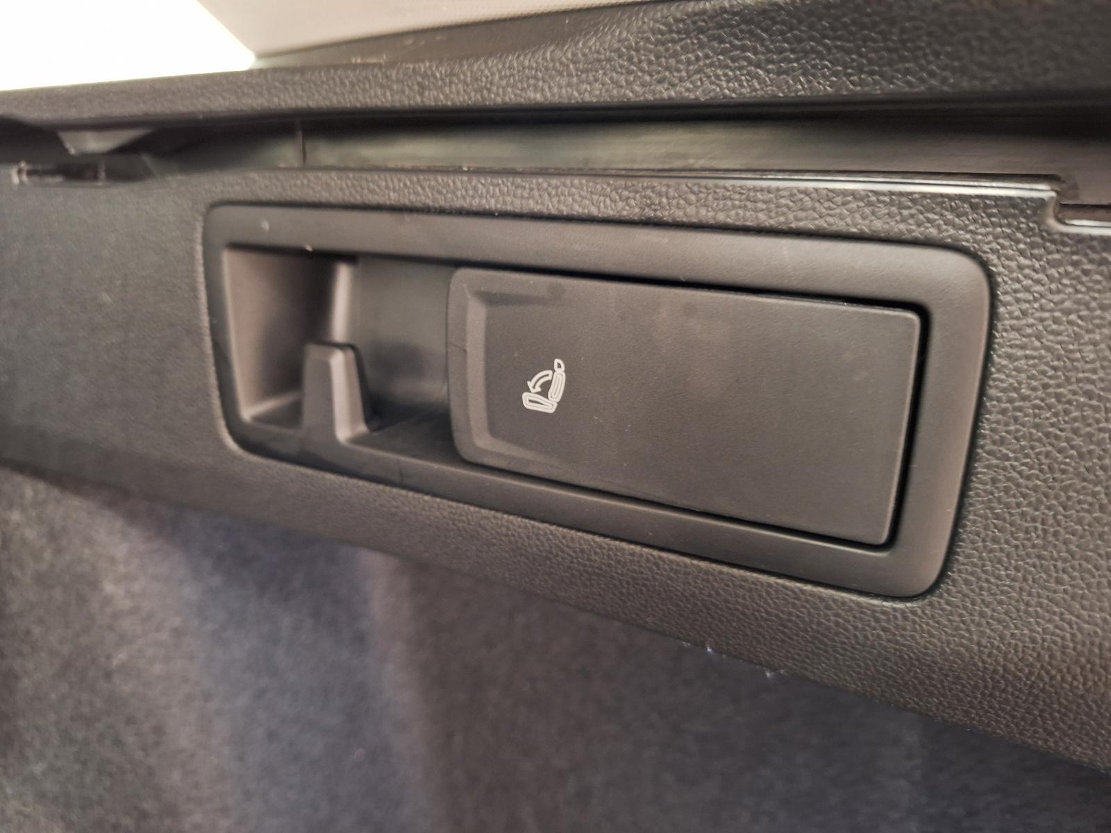 Volkswagen Golf 2.0 TDI Life ACC Travel+Lane Assist 5J-Gara, миниатюра 16