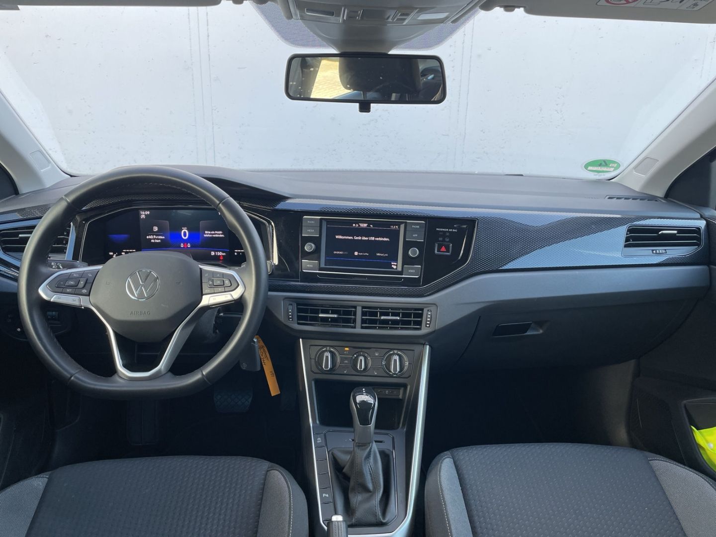 Polo VI 1.0 TSI DSG Life Kamera/App-Connect/LED/